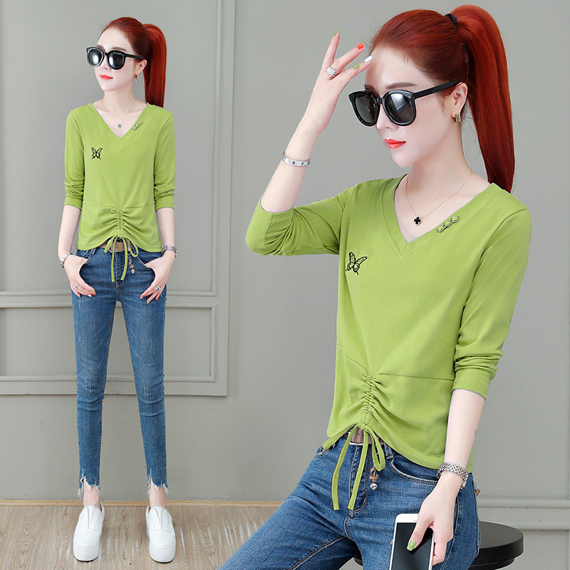 以纯官方旗舰店2020秋季新款v领体恤女设计感修身显瘦长袖打底衫