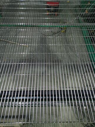 304不锈钢网格不锈钢鸟笼网片 不锈钢焊接网加粗定制包邮假一罚十
