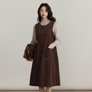 茵曼【两件套】春秋款通勤半高领打底针织衫灯芯绒背心连衣裙女