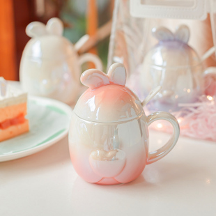 渐变兔子马克杯少女心可爱陶瓷水杯带盖勺高颜值早餐咖啡杯子家用
