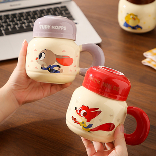 迪士尼疯狂动物城陶瓷马克杯可爱情侣喝水杯子带盖女生早餐咖啡杯