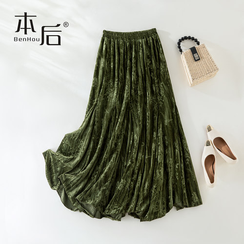 29850高级感国风丝绒大摆长裙