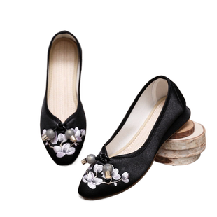 春夏搭配旗袍的鞋子新中式国风鞋女单鞋亮丝坡跟绣花汉服古风布鞋