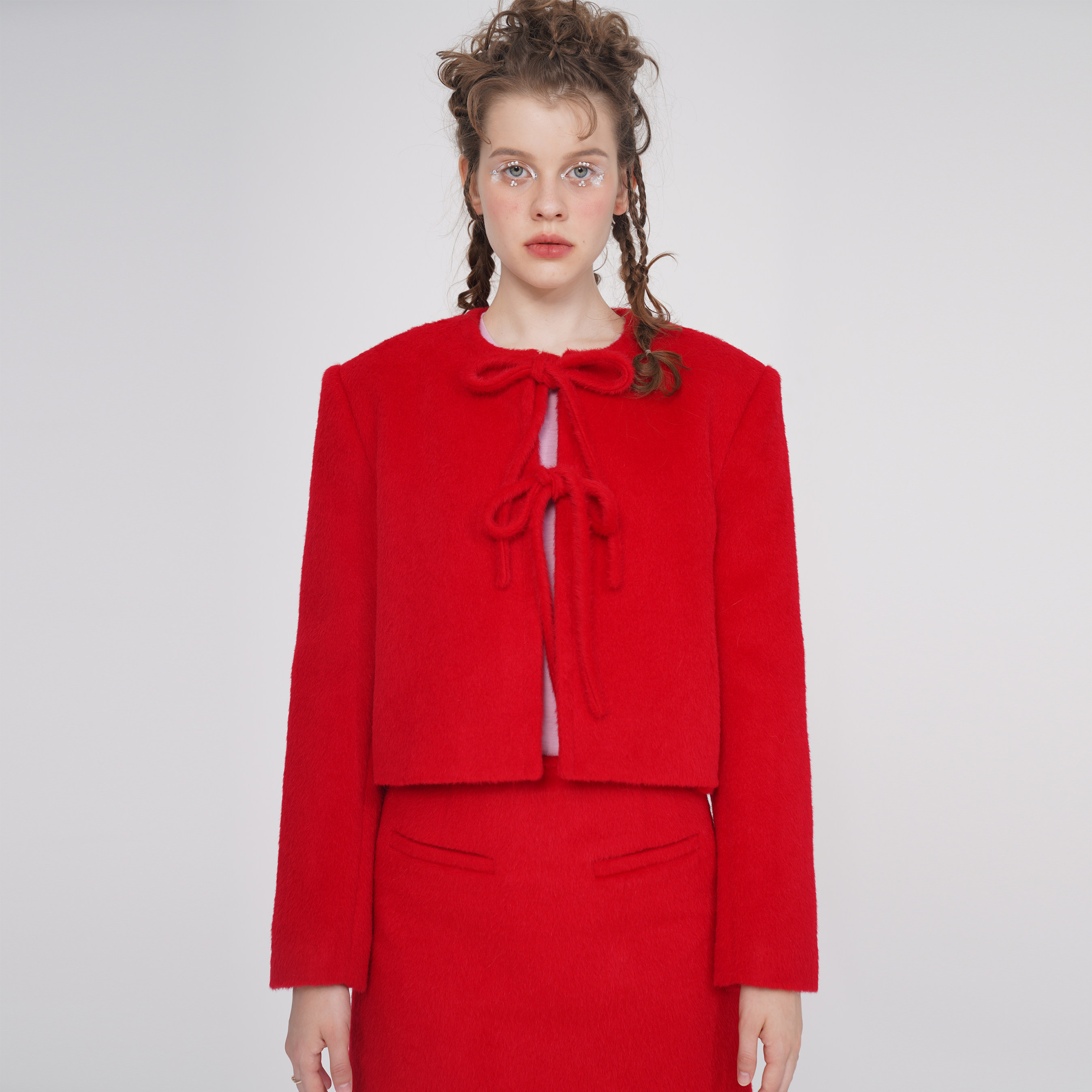 羊驼毛短款小外套HSIYOUNWOO