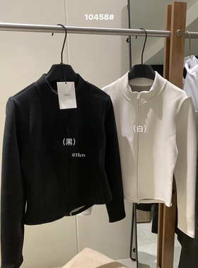 冬上新！简约轻运动黑科技发热正肩修身保暖短外套