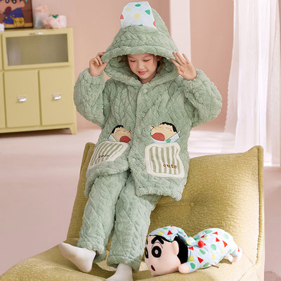 女童冬三层夹棉蜡笔小新睡袍套装
