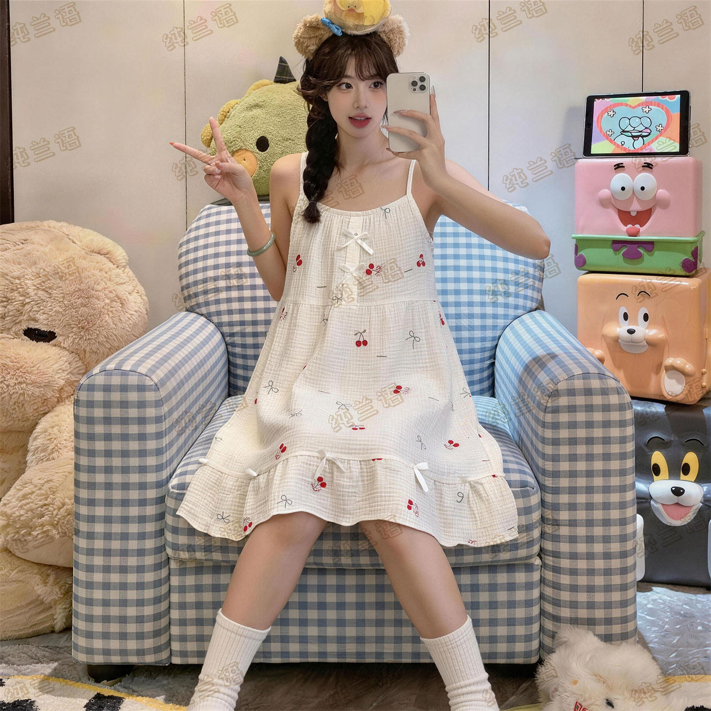 棉纱女款夏季卡通宽松吊带睡裙