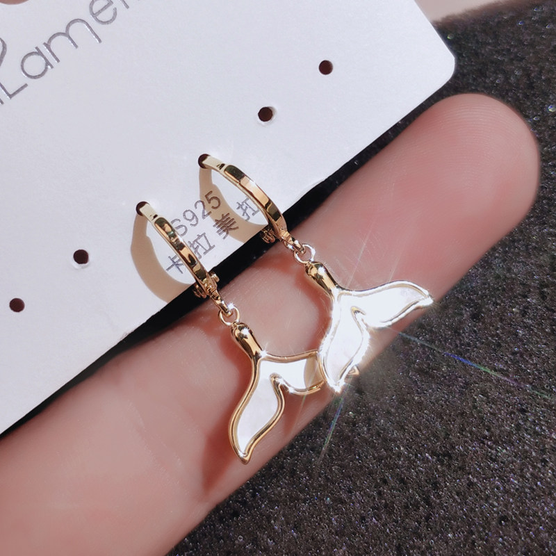 简约鱼尾耳扣女2023年新款潮小众设计感耳环韩国网红气质耳坠耳饰,饰品/流行首饰/时尚饰品新,耳环,淘宝优惠券,粉丝福利购,淘宝优惠卷