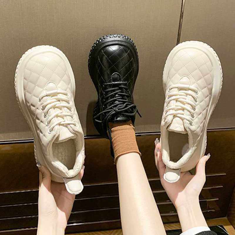 加绒雪地靴女2026春秋冬新款平底外穿厚底棉鞋防水防滑面包鞋棉靴