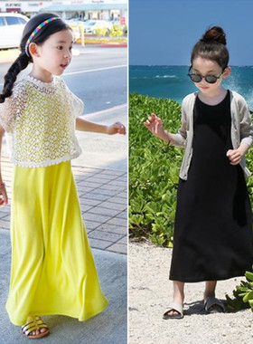 韩版吊带裙黄黑蓝色纯色新款女童A字长儿童海边度假沙滩裙 亲子装