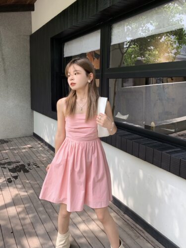 小个子棉纯色法式吊带A字裙压褶