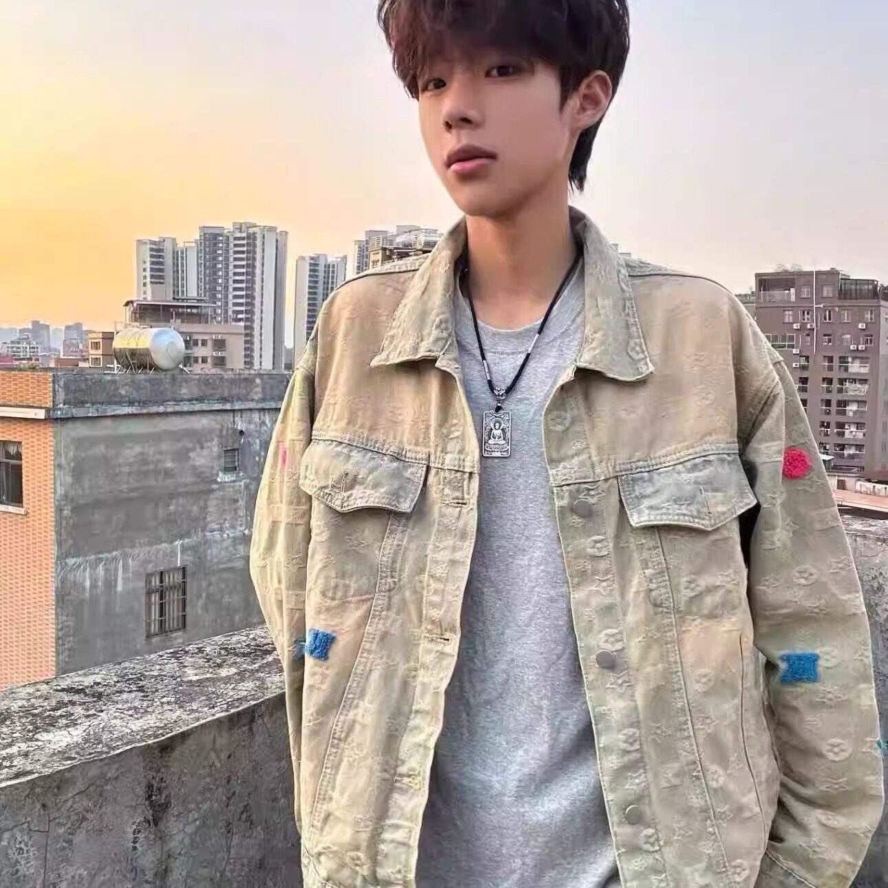 黄泥色染满花牛仔外套男春秋季女