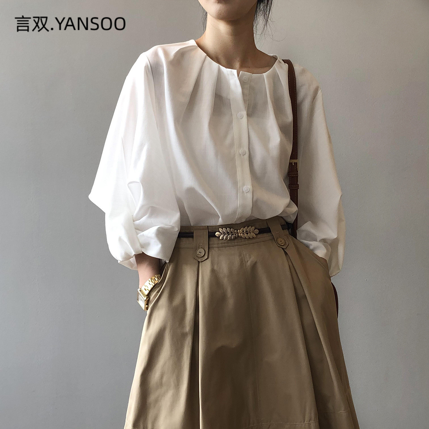 YANSOO言双白色衬衫女早秋新款韩版简约宽松设计感灯笼袖衬衣