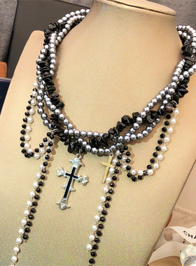 设计感甜酷多层叠戴珍珠镶钻十字架项链重工哥特风高级感锁骨链女