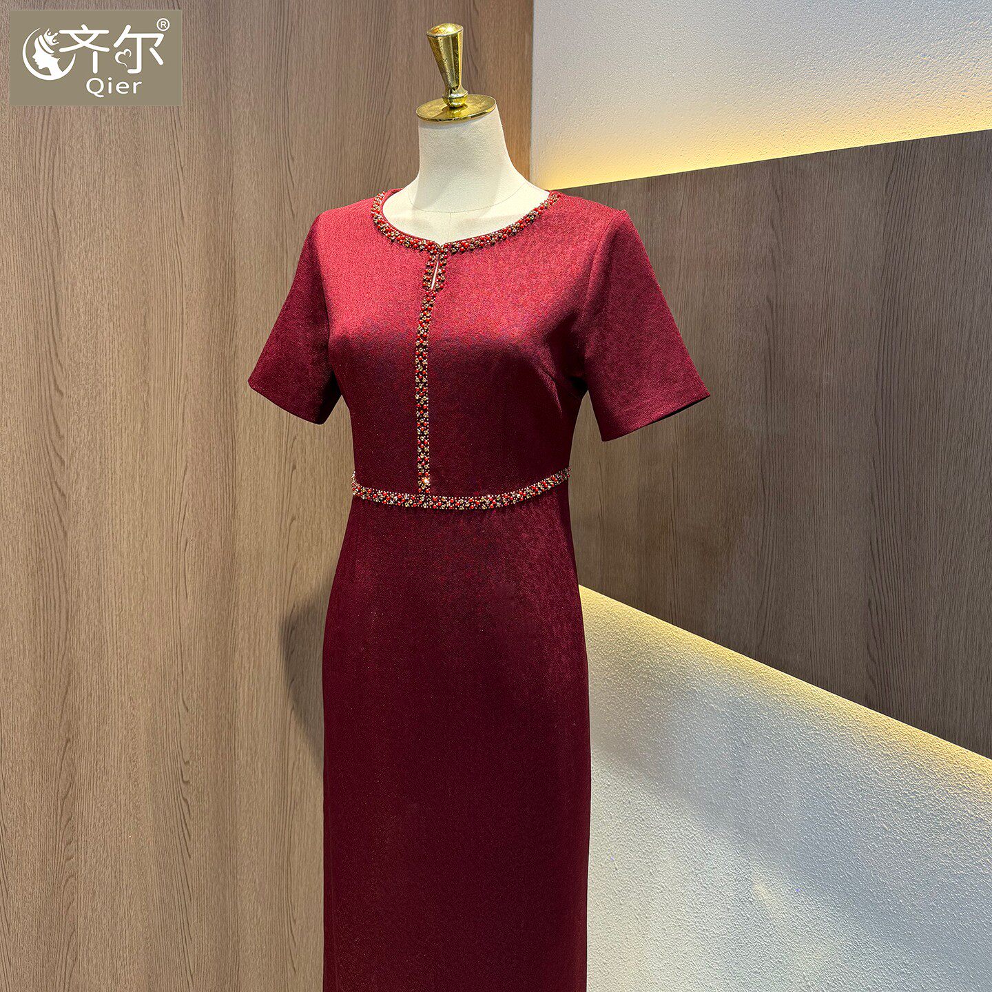 喜婆婆婚宴装2026夏季新款高贵年轻气质婚礼妈妈礼服平时可穿订婚