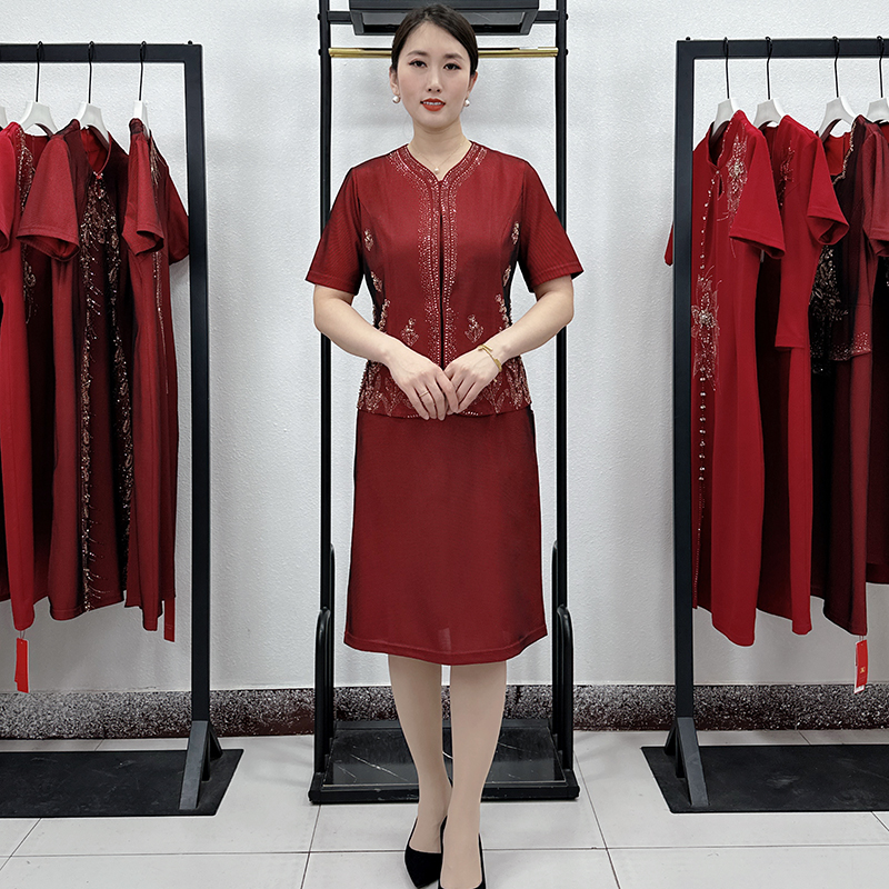 重工钉珠婚宴装短袖两件套