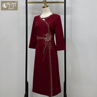 国庆节喜婆婆婚宴装新款结婚年轻妈妈礼服高端轻奢丈母娘敬酒裙子