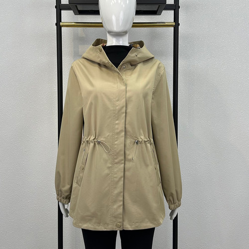 中年妈妈春秋外套2025新款洋气宽松上衣中老年女春装大码时尚风衣