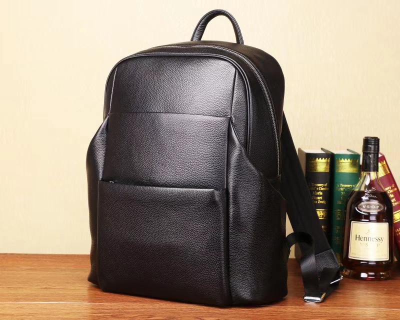 韩版真皮双肩包头层牛皮笔记本电脑背包商务男士旅行包包书包