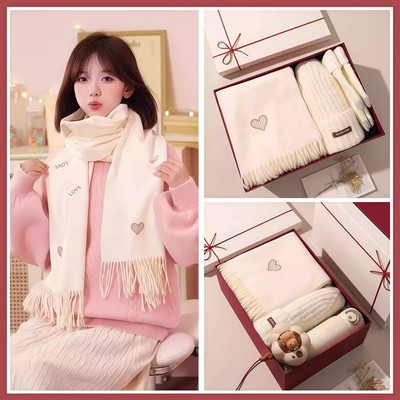 围巾女冬季生日礼物女生送女友女朋友帽子围脖手套三件套实用礼盒