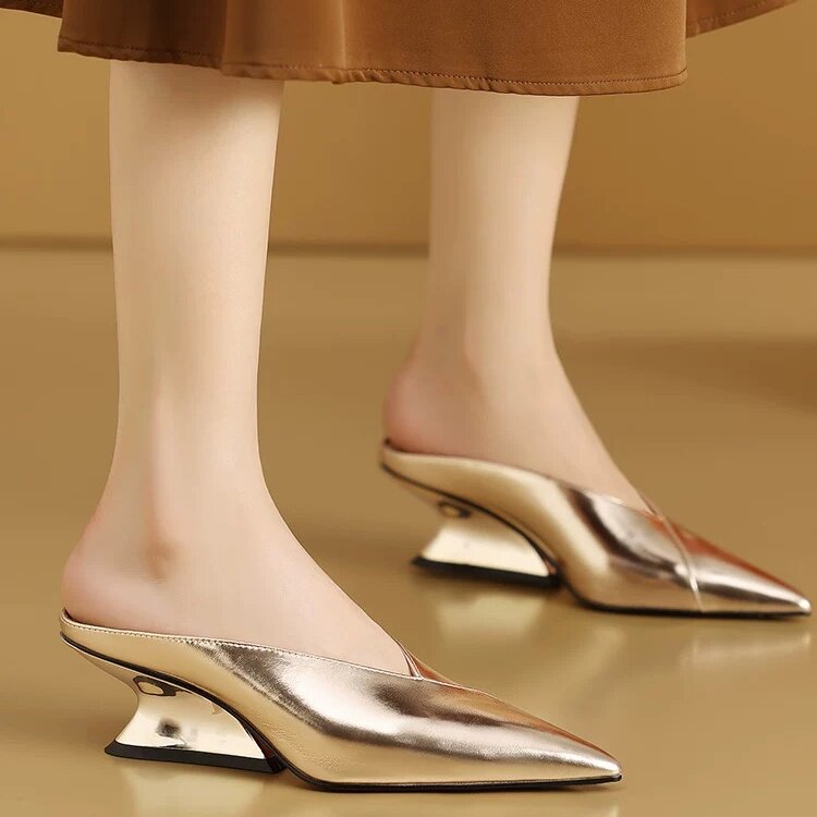 5cm/高级感真皮坡跟包头鞋女夏季新款尖头高跟百搭外穿半拖凉鞋女