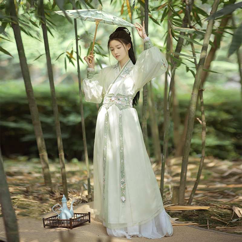 钟灵毓秀  【超值断码清仓】绿芜 直裾袍 暗香浮动