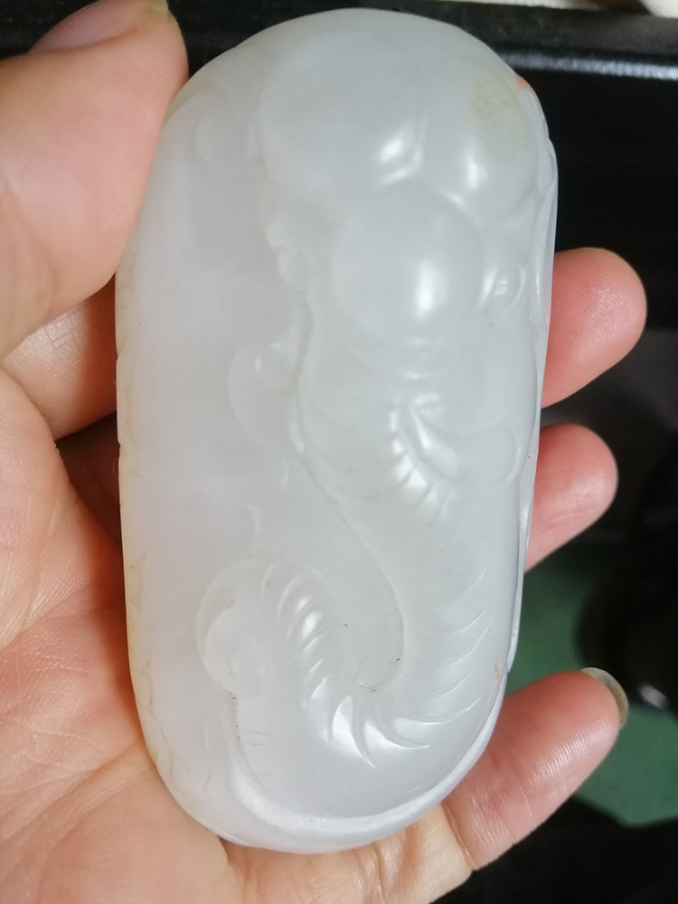 和田玉白玉猫眼把件太平有象非籽料非碧玉新疆山流水白僵皮