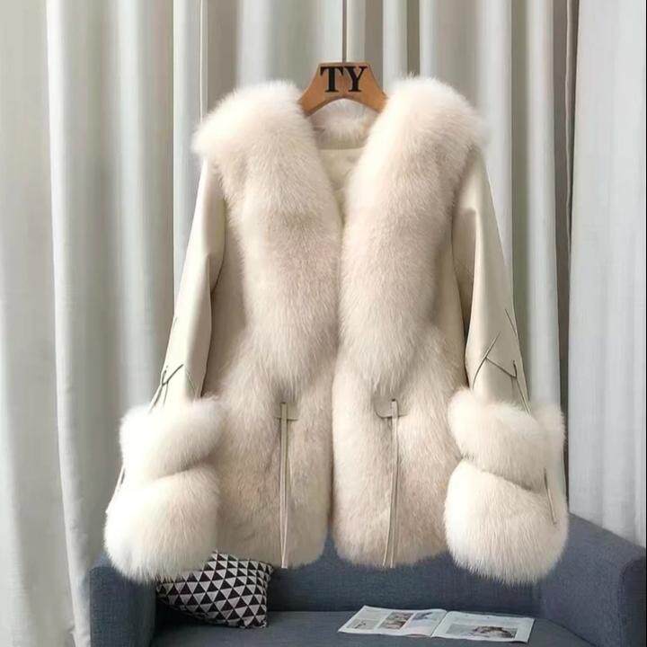 2024秋冬季年轻款皮草大衣收腰显瘦保暖超好看短款皮毛一体外套女,女装/女士精品,皮草,淘宝优惠券,粉丝福利购,淘宝优惠卷