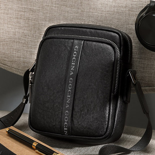 男士斜挎包2021新款单肩包男夏季大容量 真皮小背包斜肩包潮牌