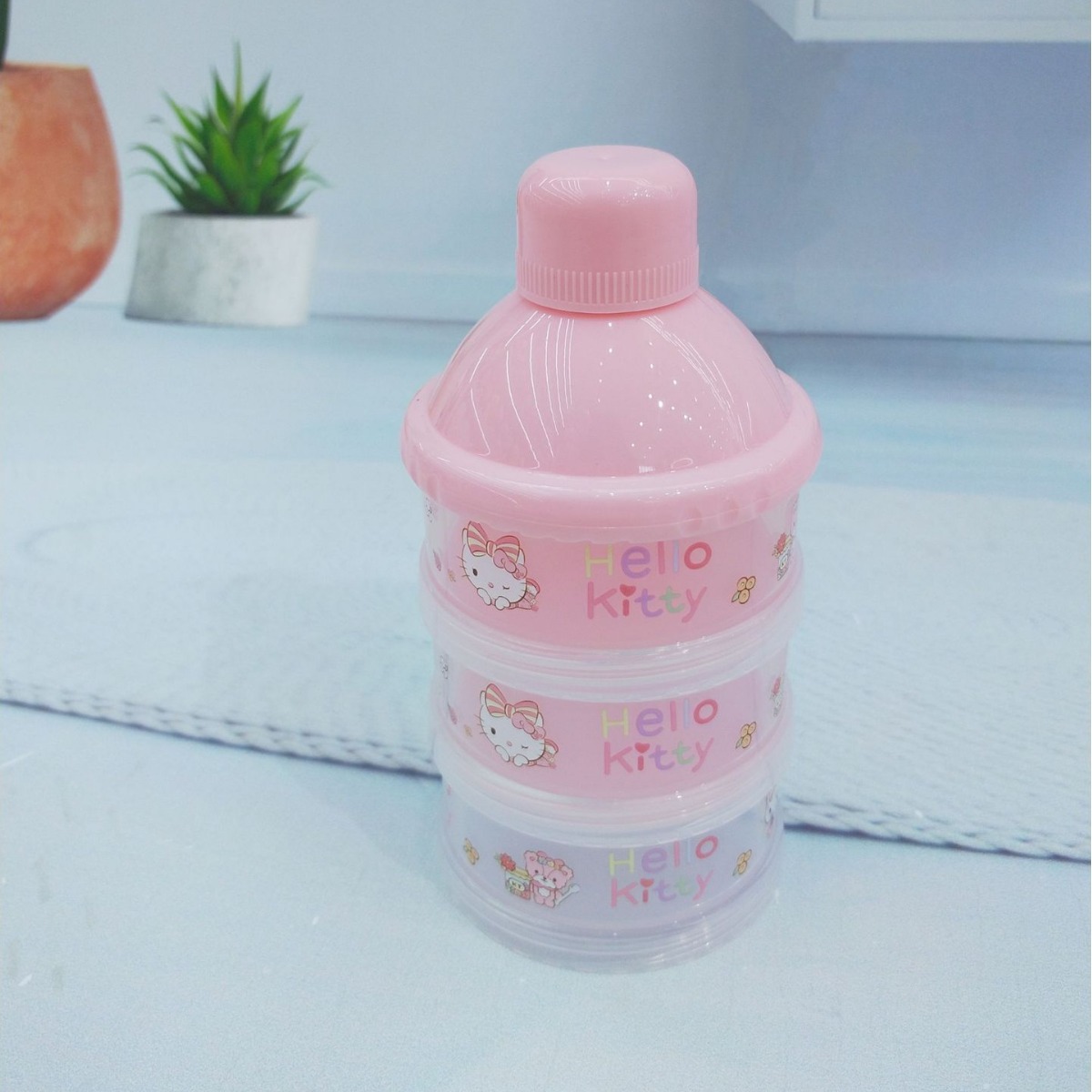 多功能外带分装收纳盒奶粉盒便携儿童学生零食水果多层分格储存罐