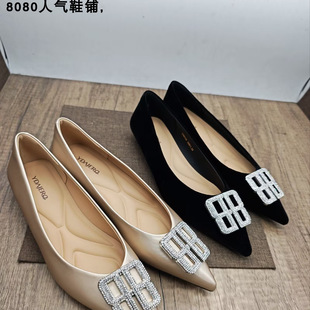 尖头浅口单鞋女水钻方扣平底百搭气质舒适软底鞋金丝绒2025新款
