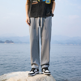 浅灰色