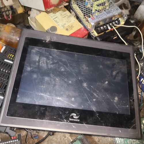 议价汇川触摸屏，型号，IT6100E，成色错，保护膜都在，包
