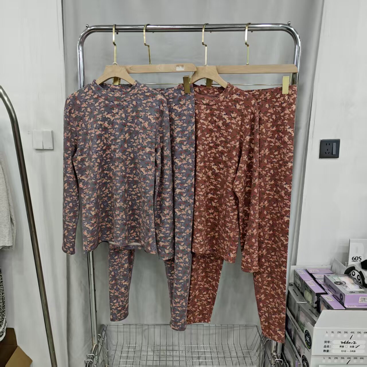 女士秋冬圆领长袖保暖内衣套装