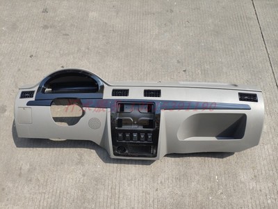 金马巨星封闭三轮车配件JM200ZH JM800-10D工作台仪表台面板老款