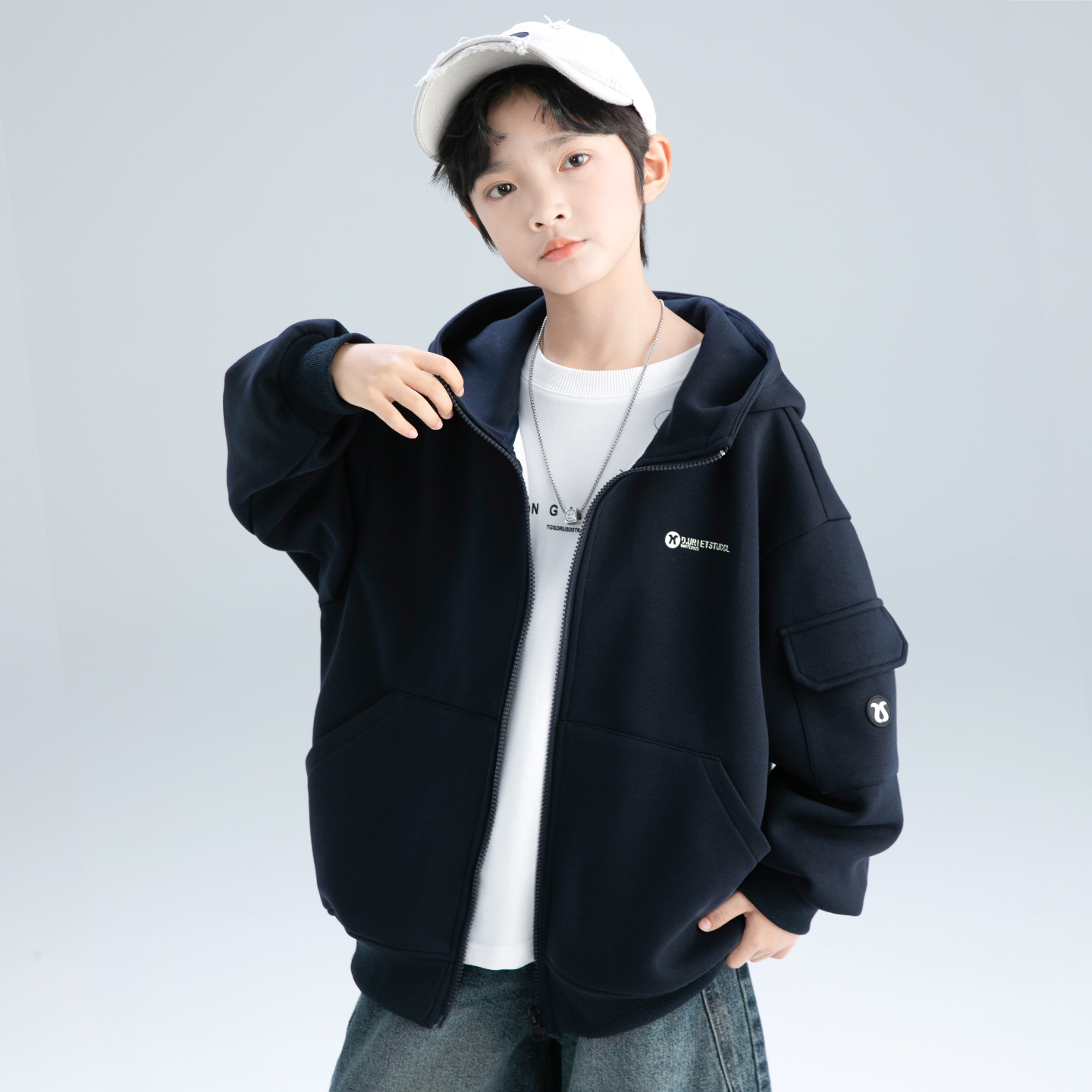 男童连帽卫衣2025新款春秋季儿童休闲上衣中大童男孩帅气开衫外套