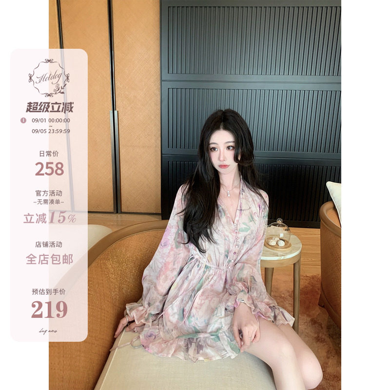 碎花绑带连衣裙子女夏季2023新款图片