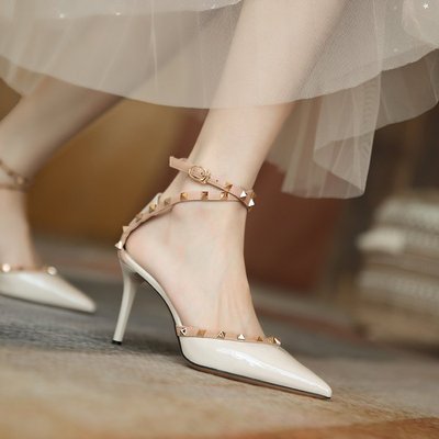 High heeled sandals, female fairy studded hollow sandals