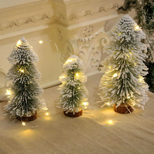 Spray snow pine needle tower shaped Christmas tree desktop