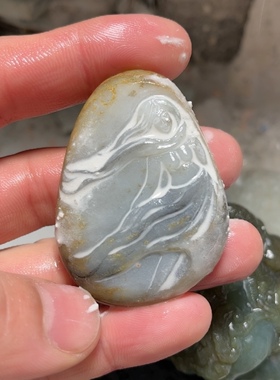 来料加工和田玉青花巧雕长裙美人儿