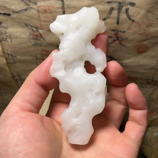 来料加工和田玉太湖石摆件