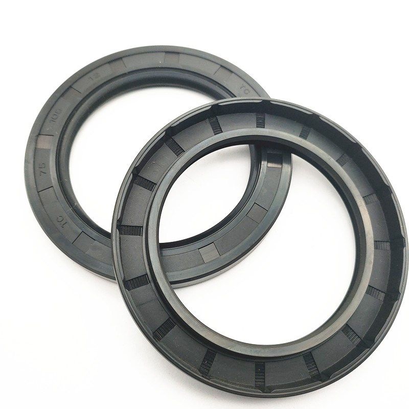 黑色丁晴橡胶双唇骨架油封  TC  41 42 43 44*54*7 8 11 12 10 mm