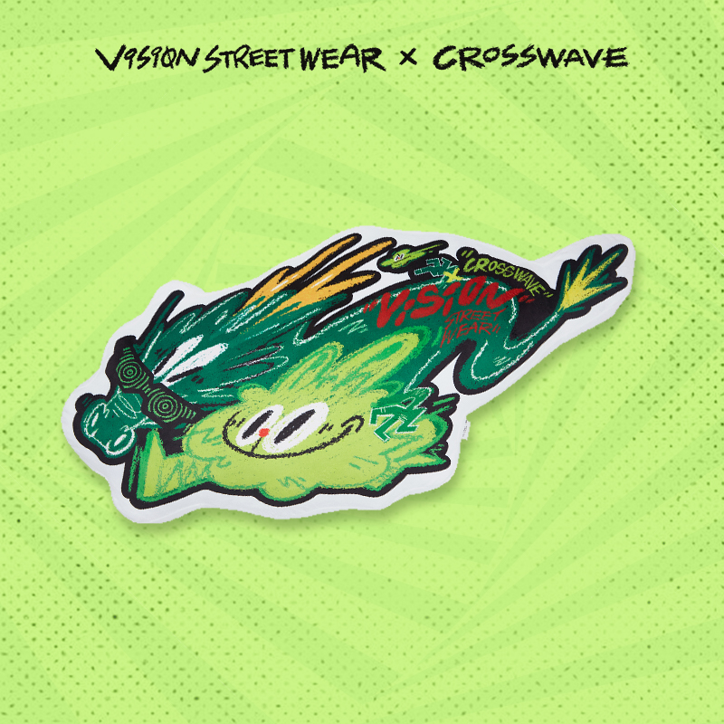 VISION联名异性抱枕