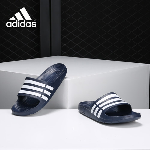 Adidas/阿迪达斯男女凉拖鞋