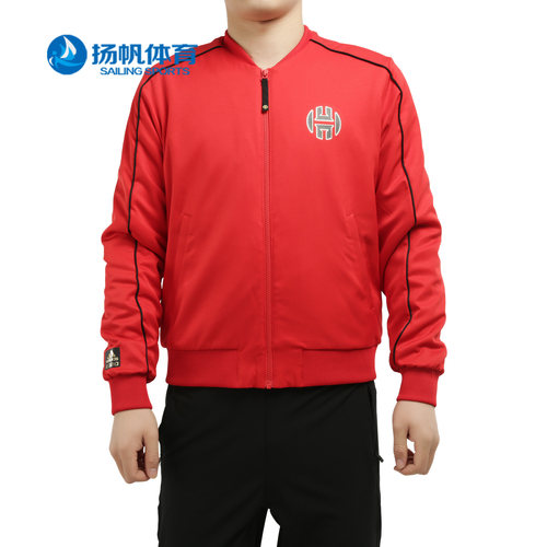 男子红色篮球运动外套