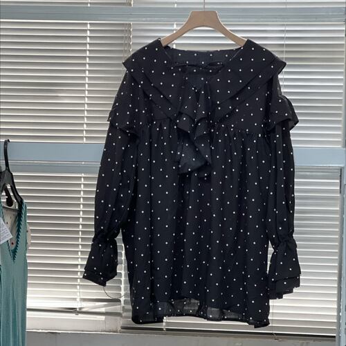 917，l_f 6050日元，荷叶领喇叭袖衬衫124胸围70长，