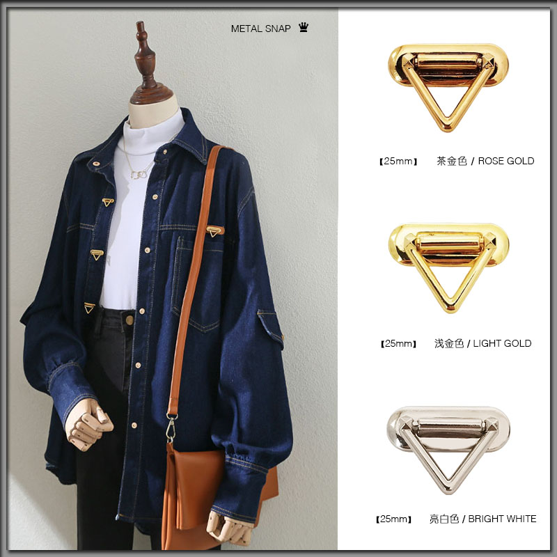 新品金属钮扣羽绒牛仔衣