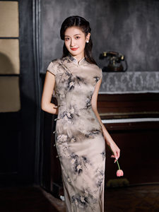 唐之恋2026新款桑蚕丝改良旗袍女夏季新中式国风复古水墨画连衣裙