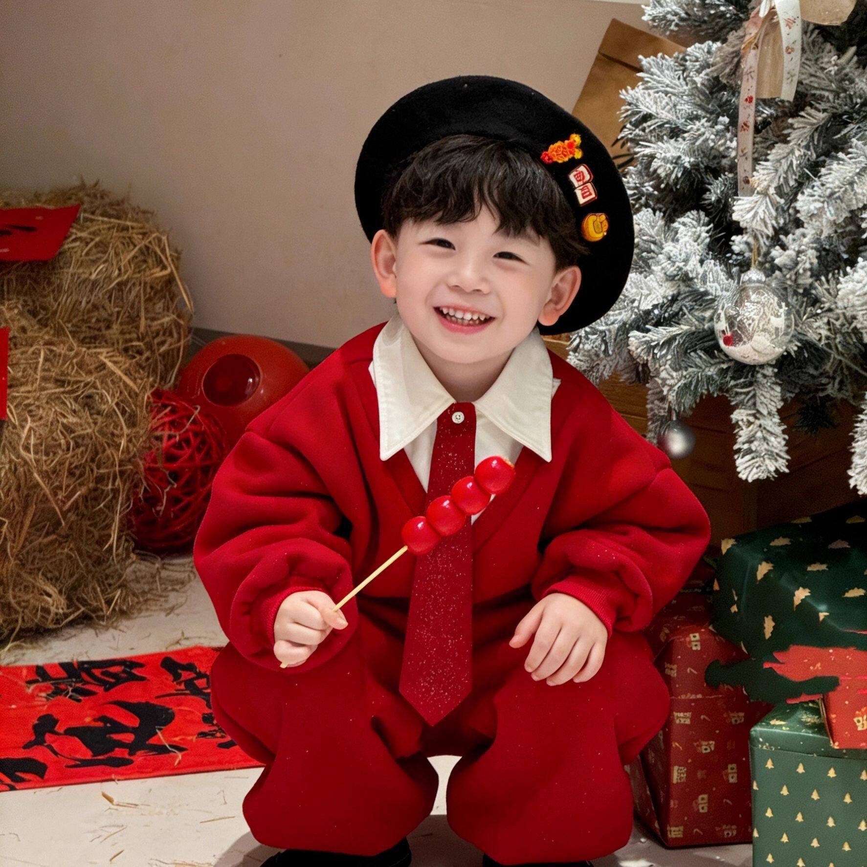 男童拜年服加绒加厚套装新款中小童2026过年服儿童帅气卫衣两件套