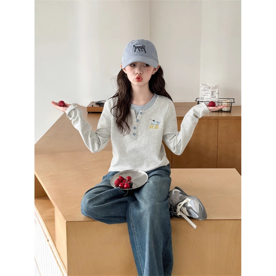 女童秋装新款韩版打底衫2026中大童假两件洋气长袖T恤圆领上衣潮
